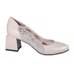 Pantofi eleganti bej din piele cu toc mic SV180