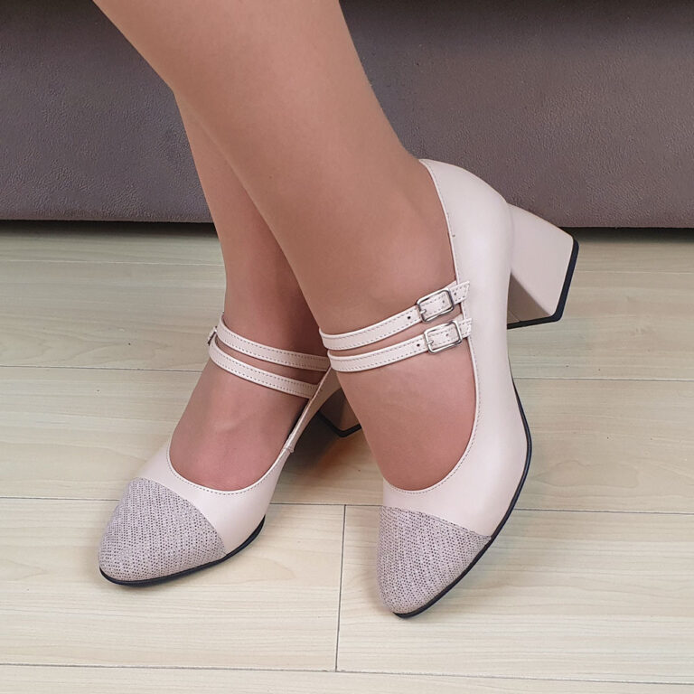 pantofi din piele bej cu toc mic si barete