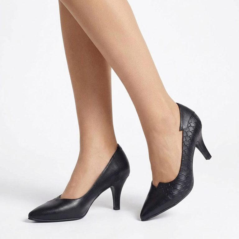 pantofi negri cu toc stiletto sarpe