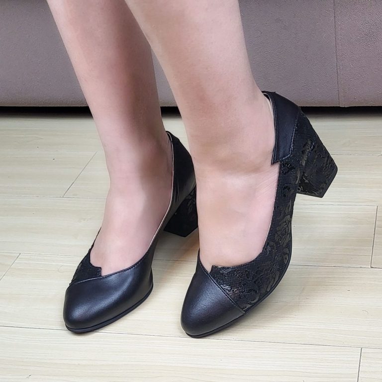 pantofi dama piele naturala negri toc mic aleena eleganti trandafiri3